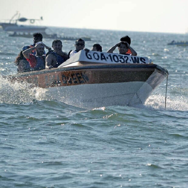 Speed-boat- 2-min